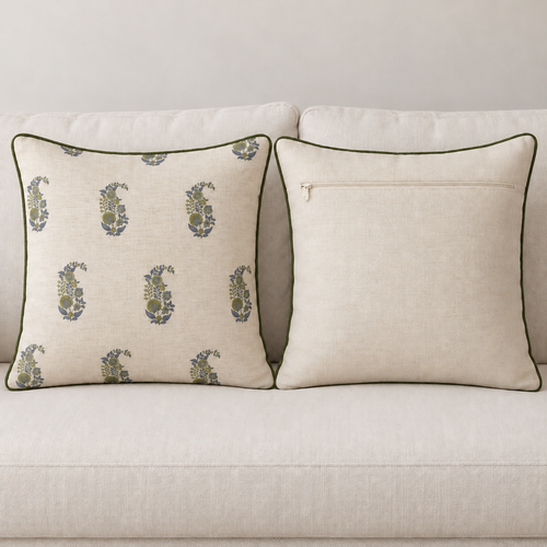 Buta cushion
